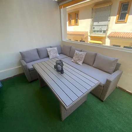 Surf & Sun House 贝纳尔马德纳