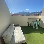 Surf & Sun House